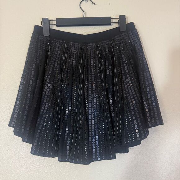 NEW Express Black Sequin beaded skort S - Picture 5 of 5